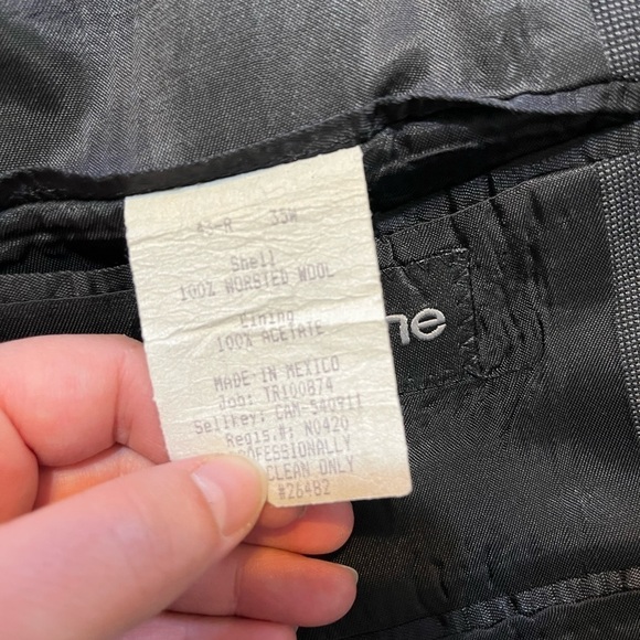 Gray Claiborne Men’s Suit- Size 35 - Picture 6 of 9